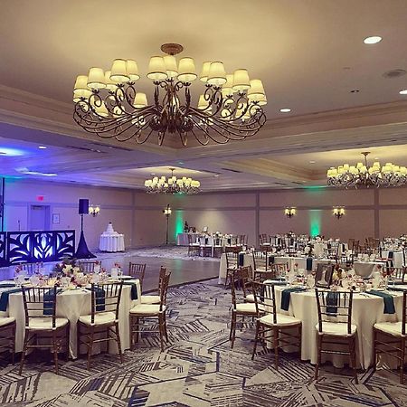Crowne Plaza Hotel Philadelphia - King Of Prussia By Ihg Eksteriør billede